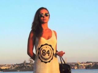 Erotik görüntülü sohbet dinaenjoy