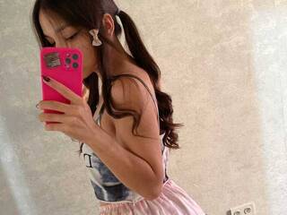 Erotik görüntülü sohbet dinasun