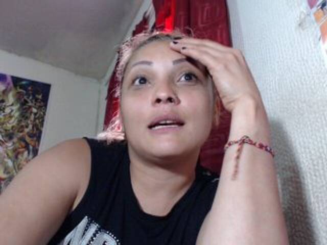 Yayın ekran görüntüleri DirtySexAnal