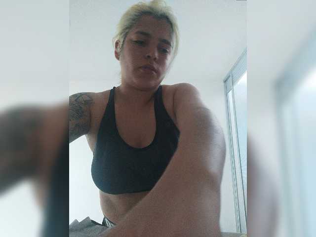 Yayın ekran görüntüleri DirtyTeens18