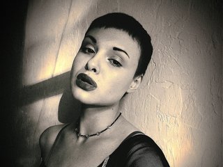 Erotik görüntülü sohbet Dita-Jung