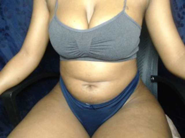 Fotoğraflar DivineGoddes #squirt #cum #bigboobs #bigass #ebony #lush #lovense goal 2000 tks cum show❤️500 tks show boobs ❤️ 1000 tks flash pussy