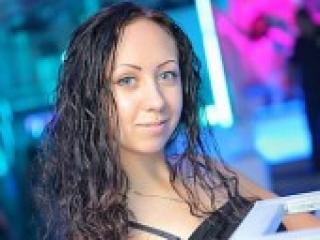 Erotik görüntülü sohbet dixieray