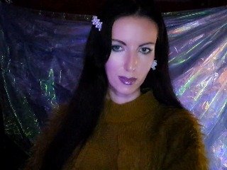 Erotik görüntülü sohbet DizaKitty