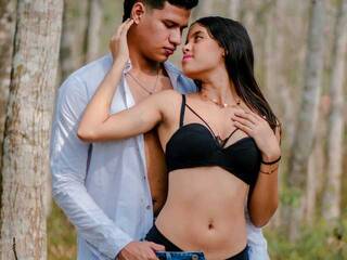 Erotik görüntülü sohbet DomAndRose