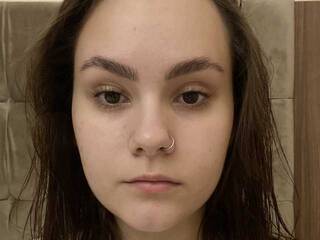 Erotik görüntülü sohbet DongMcclurkin