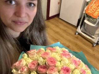 Erotik görüntülü sohbet Donna-Bell