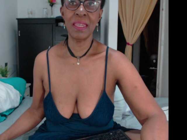Yayın ekran görüntüleri ebonymilf