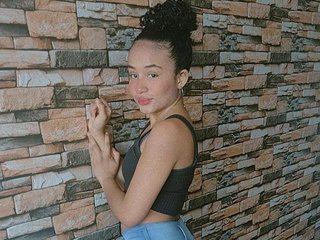 Erotik görüntülü sohbet EbonyPrincesss