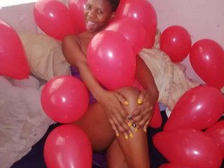 Erotik görüntülü sohbet Ebonystorm