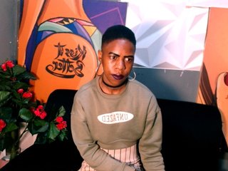 Erotik görüntülü sohbet Ebonystorm