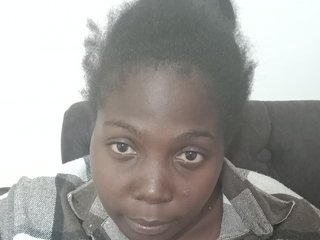 Erotik görüntülü sohbet Ebonytiffany2
