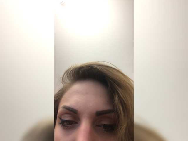 Yayın ekran görüntüleri Eiffela