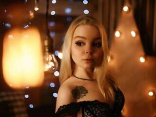 Erotik görüntülü sohbet Eikaa