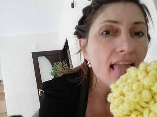 Erotik görüntülü sohbet Eleanesa