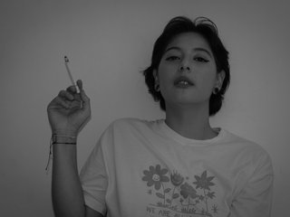 Erotik görüntülü sohbet Electrajunes