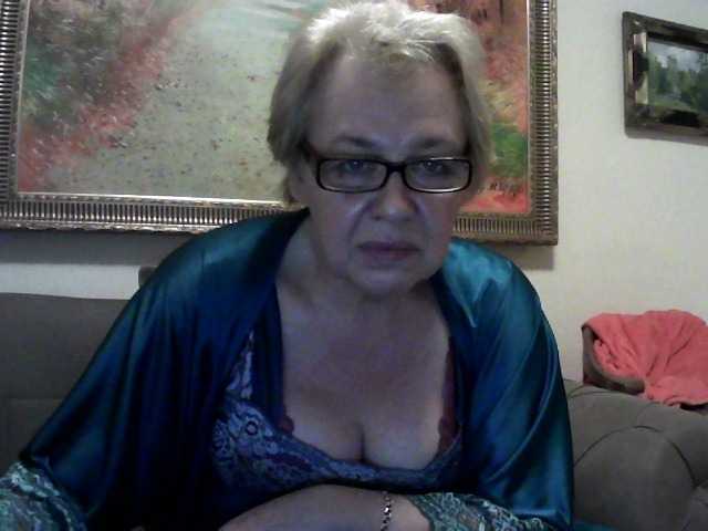 Yayın ekran görüntüleri ElegantBlonda