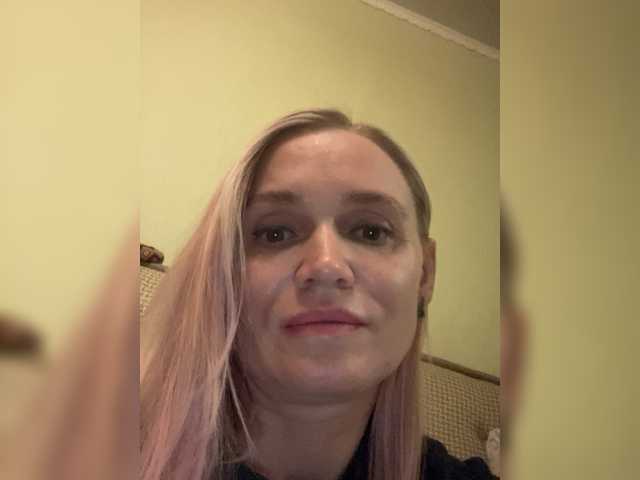 Yayın ekran görüntüleri Milka_Milf