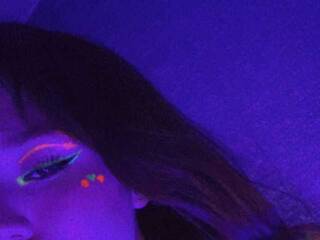 Erotik görüntülü sohbet eli-hot11