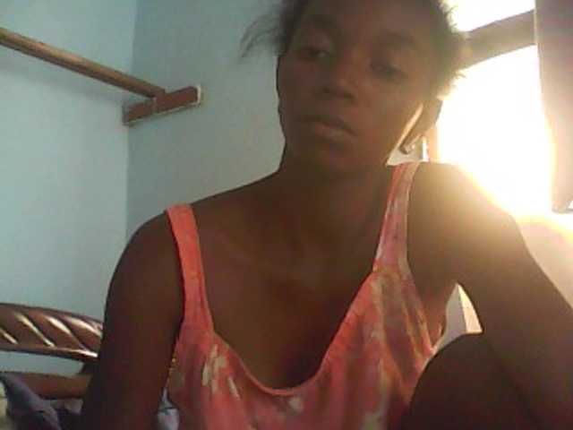 Yayın ekran görüntüleri ElianeXhot