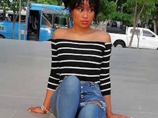 Erotik görüntülü sohbet elisamarchel