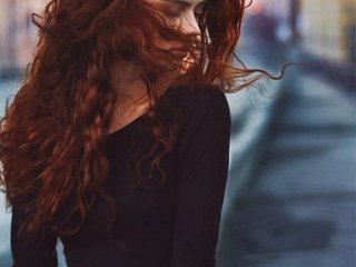 Erotik görüntülü sohbet Ella-ida