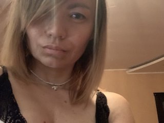 Erotik görüntülü sohbet Ella-Pearlie