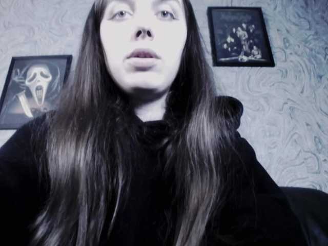 Yayın ekran görüntüleri EllaDark