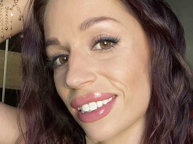 Profilin fotoğrafı EllaJones