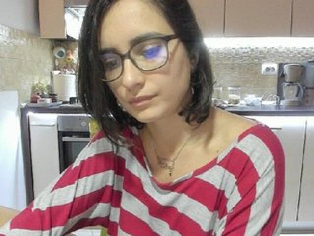 Yayın ekran görüntüleri Ellarouge