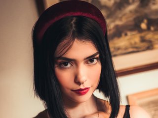 Erotik görüntülü sohbet ElleDiane