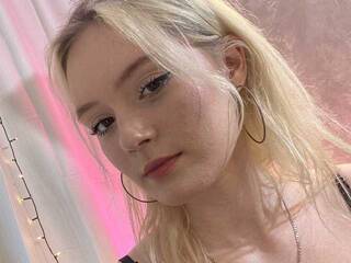 Erotik görüntülü sohbet Ellefanning