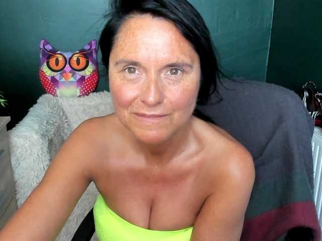 Fotoğraflar ellenHeart #chatting #teasing #mature #domination