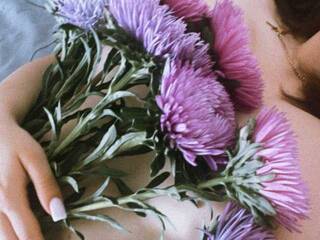 Erotik görüntülü sohbet Ellie99