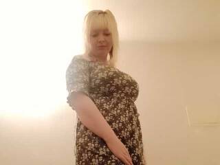 Erotik görüntülü sohbet ElliUensdey