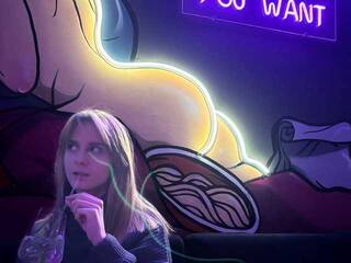 Erotik görüntülü sohbet EllyKetto