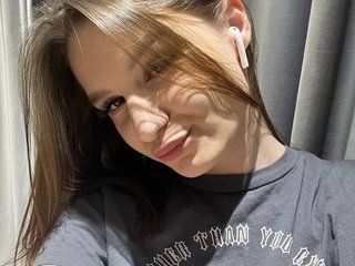 Erotik görüntülü sohbet EllyShadowax