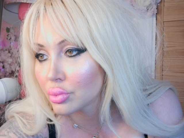 Yayın ekran görüntüleri ElyinkPornsta