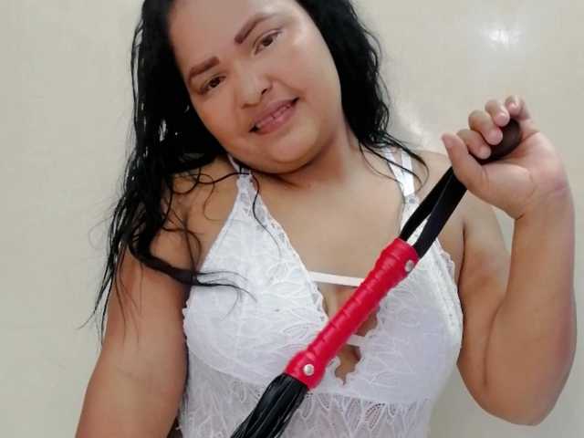 Profilin fotoğrafı emely-