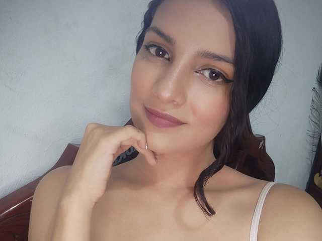 Profilin fotoğrafı Emiliy-mml