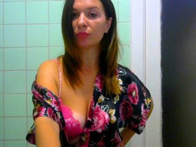 Yayın ekran görüntüleri emillly