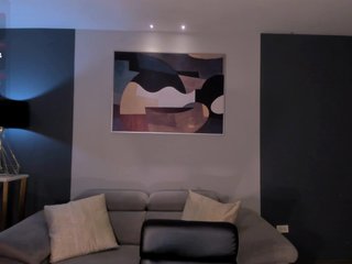 Erotik görüntülü sohbet EmilyArmstrong