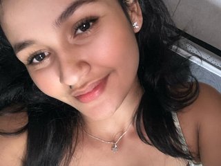 Erotik görüntülü sohbet EmilyBrown