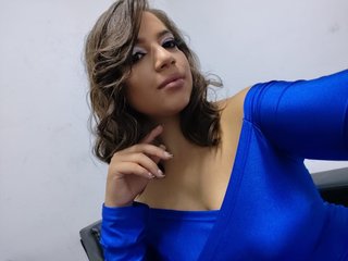 Erotik görüntülü sohbet EmilyCali