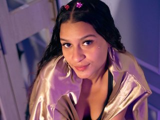 Erotik görüntülü sohbet EmilyCristal