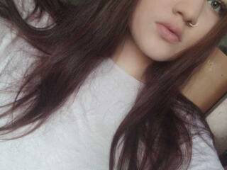 Erotik görüntülü sohbet EmilyHenry