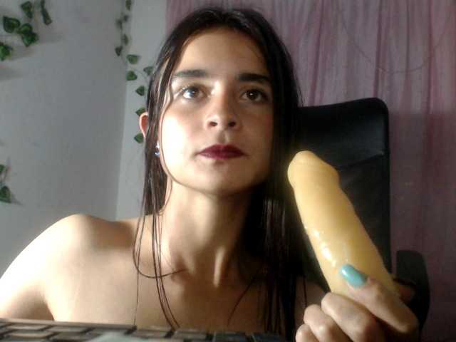 Fotoğraflar emma-777 I will touch my pussy for you