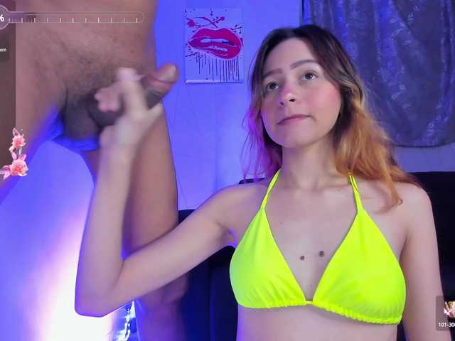 Yayın ekran görüntüleri Emma-Cute