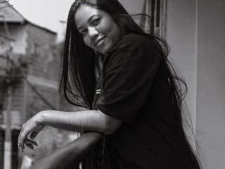 Erotik görüntülü sohbet emmabennet