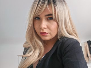 Erotik görüntülü sohbet EmmaDiamondz